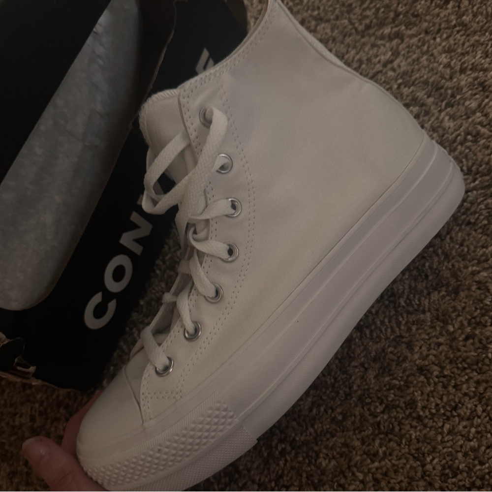 New Chuck Taylor Platform Converse
